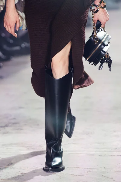 Look 26